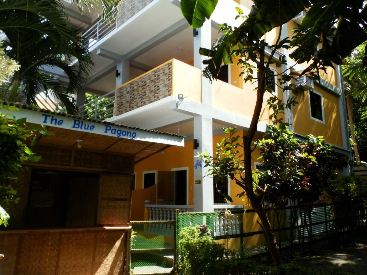 The Blue Pagong Aparthotel Puerto Galera Bagian luar foto